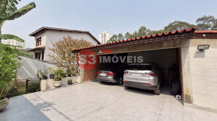 Casa à venda com 3 quartos, 245m² - Foto 5