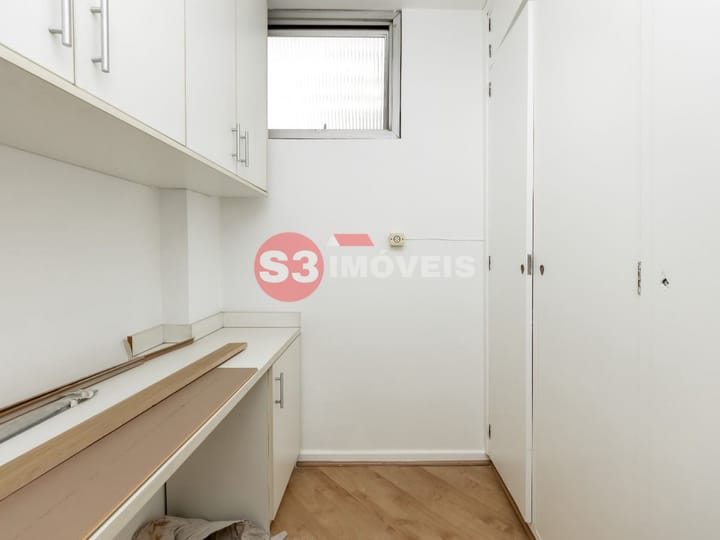 Apartamento à venda com 3 quartos, 190m² - Foto 32