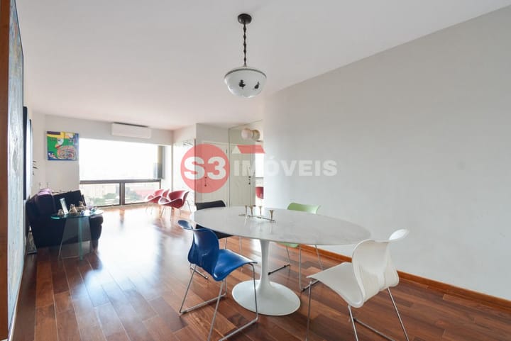 Apartamento à venda com 2 quartos, 151m² - Foto 5