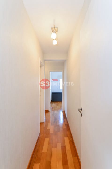 Apartamento à venda com 3 quartos, 107m² - Foto 13