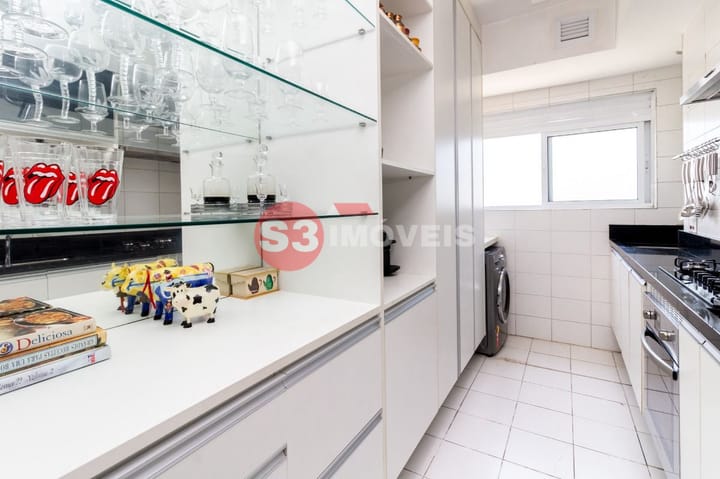 Apartamento à venda com 3 quartos, 93m² - Foto 19