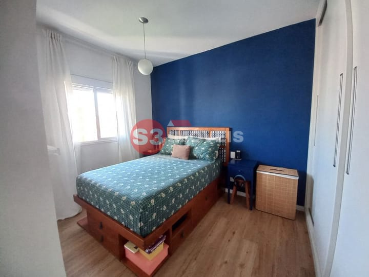 Apartamento à venda com 2 quartos, 76m² - Foto 2