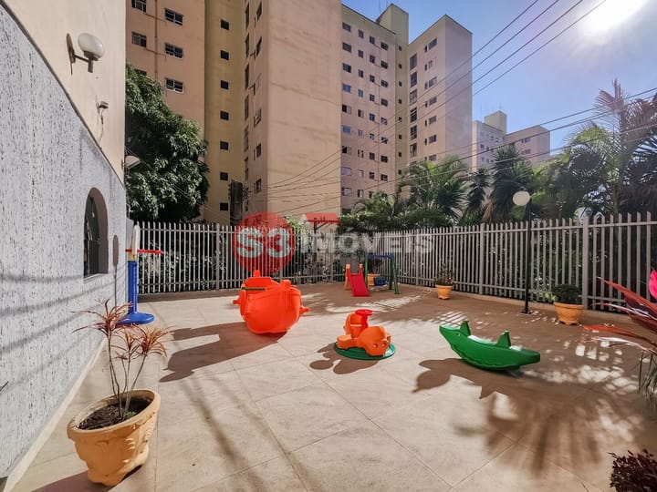 Apartamento à venda com 3 quartos, 61m² - Foto 22