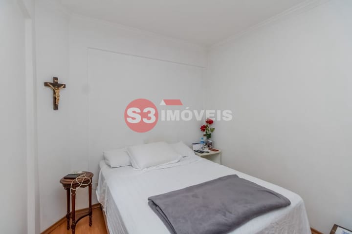 Apartamento à venda com 2 quartos, 72m² - Foto 11