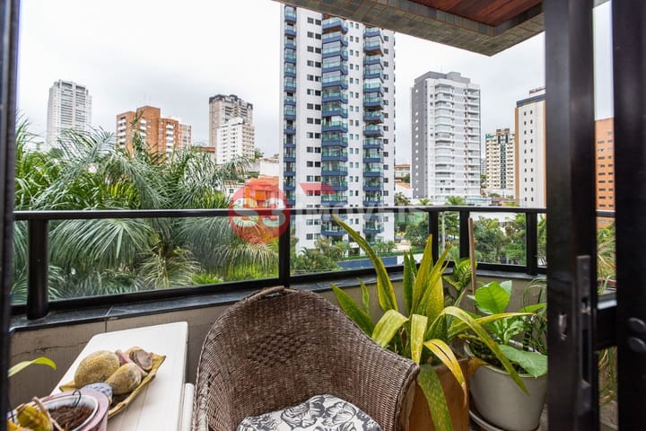 Apartamento à venda com 3 quartos, 205m² - Foto 30