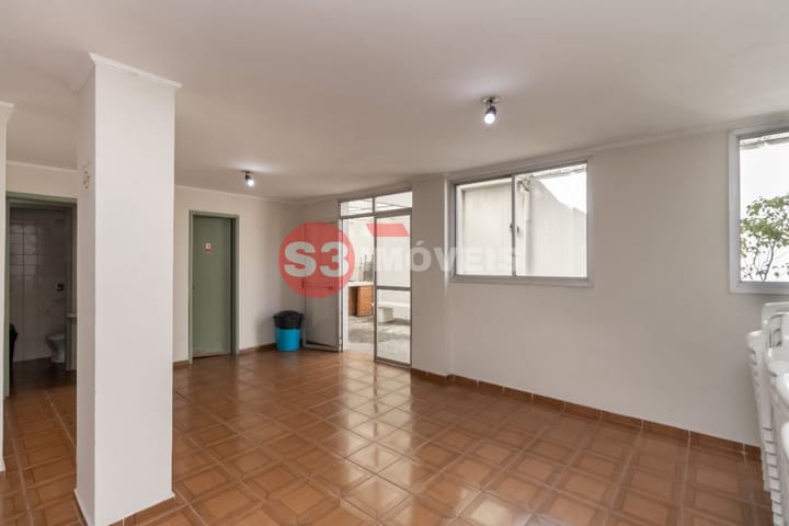 Apartamento à venda com 2 quartos, 72m² - Foto 28