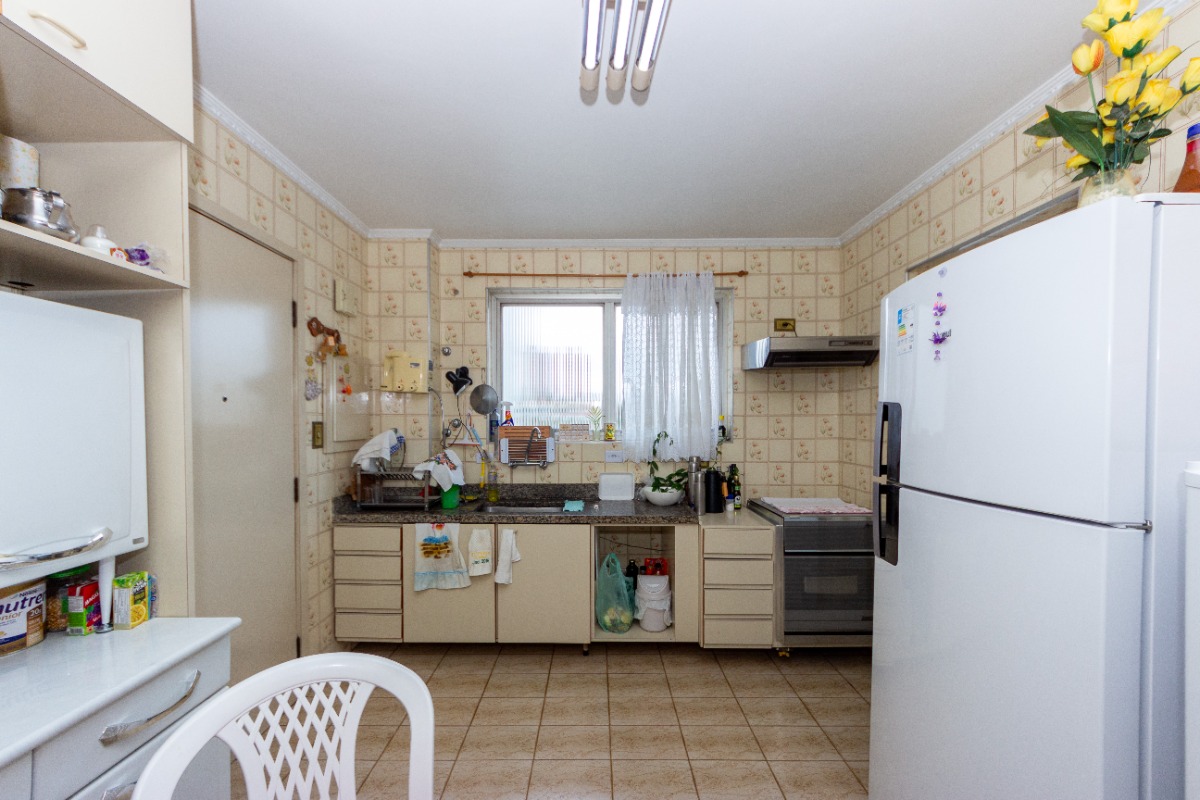 Apartamento à venda com 2 quartos, 92m² - Foto 9