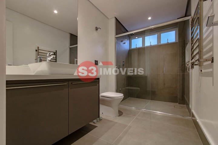 Apartamento à venda com 3 quartos, 142m² - Foto 12