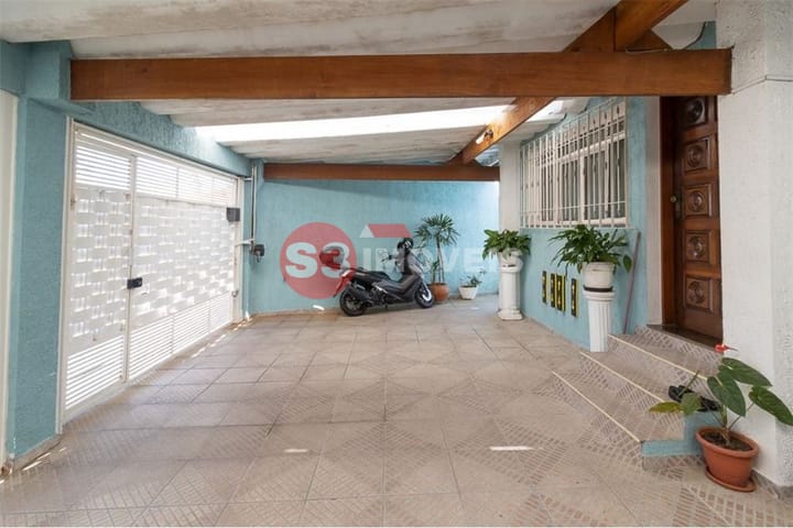 Casa à venda com 5 quartos, 215m² - Foto 3