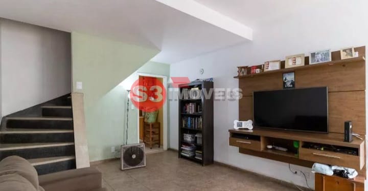 Casa à venda com 2 quartos, 120m² - Foto 4