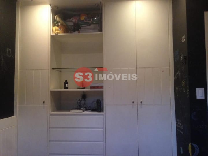 Casa à venda com 4 quartos, 210m² - Foto 8