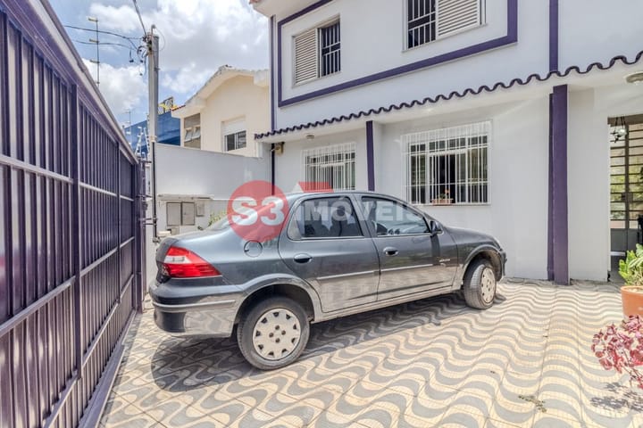 Casa à venda com 5 quartos, 200m² - Foto 61