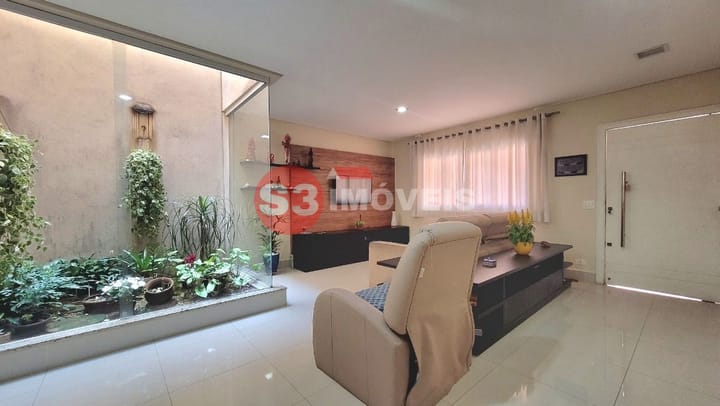 Casa à venda com 3 quartos, 245m² - Foto 27