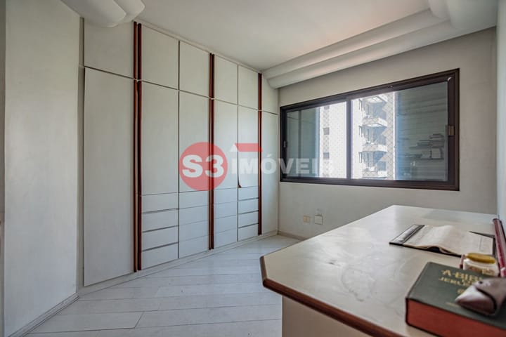 Apartamento à venda com 4 quartos, 253m² - Foto 20