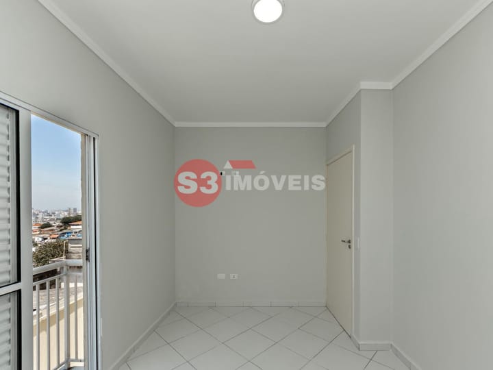 Casa à venda com 2 quartos, 78m² - Foto 9