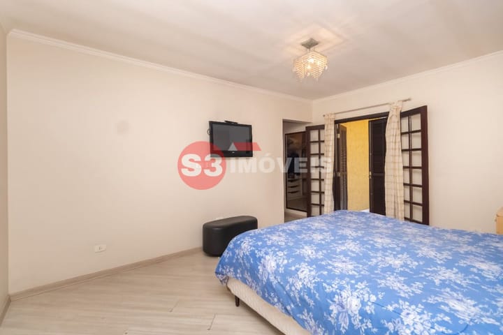 Casa à venda com 3 quartos, 380m² - Foto 31