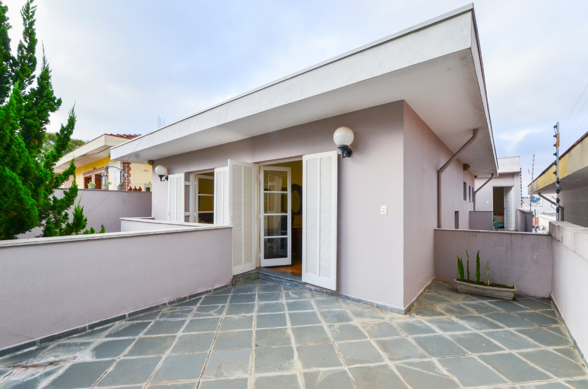 Casa à venda com 3 quartos, 200m² - Foto 24