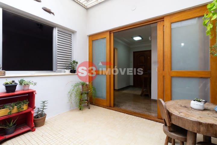 Casa à venda com 3 quartos, 230m² - Foto 7