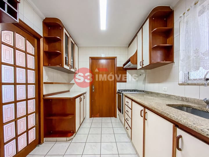 Apartamento à venda com 3 quartos, 105m² - Foto 11