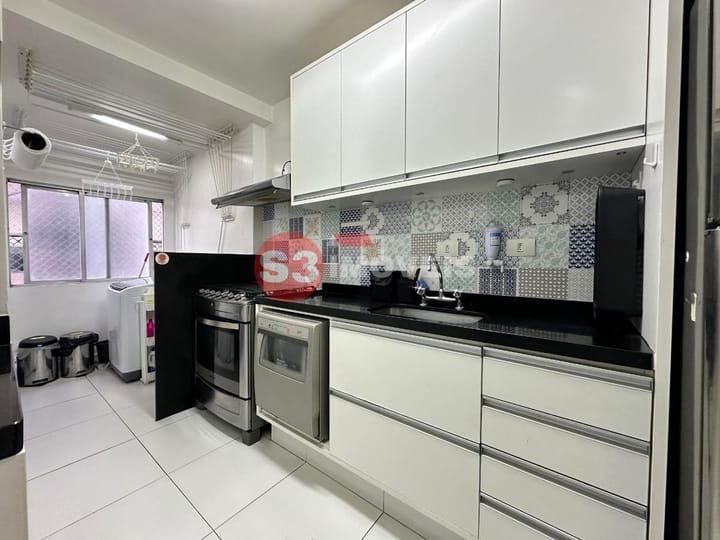 Apartamento à venda com 3 quartos, 95m² - Foto 11