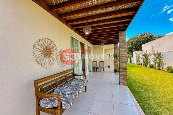 Casa de Condomínio à venda com 4 quartos, 330m² - Foto 18