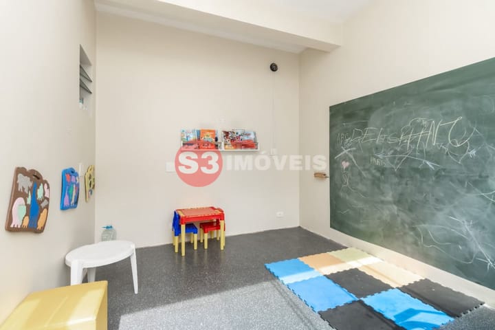 Apartamento à venda com 2 quartos, 61m² - Foto 4