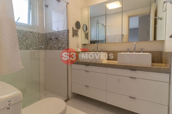 Apartamento à venda com 3 quartos, 146m² - Foto 24