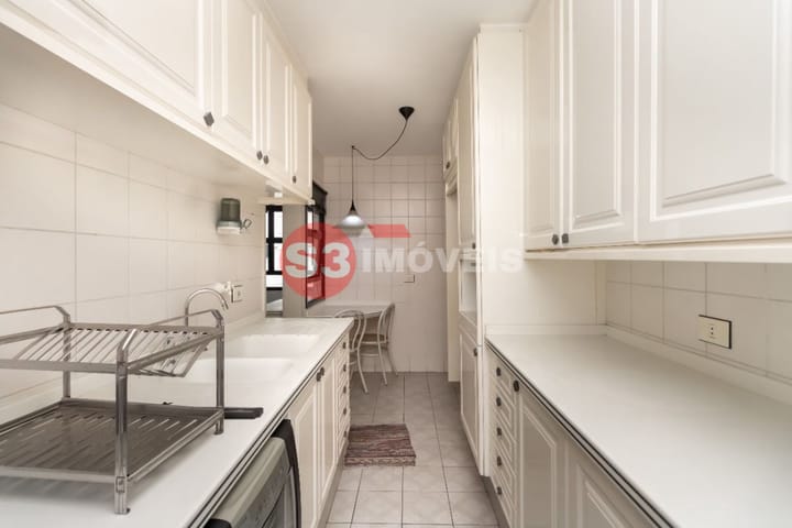 Apartamento à venda com 3 quartos, 136m² - Foto 30