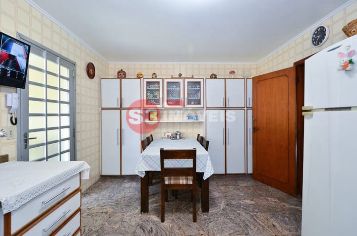 Casa à venda com 4 quartos, 450m² - Foto 19