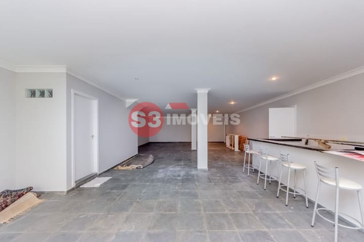 Casa à venda com 3 quartos, 300m² - Foto 13