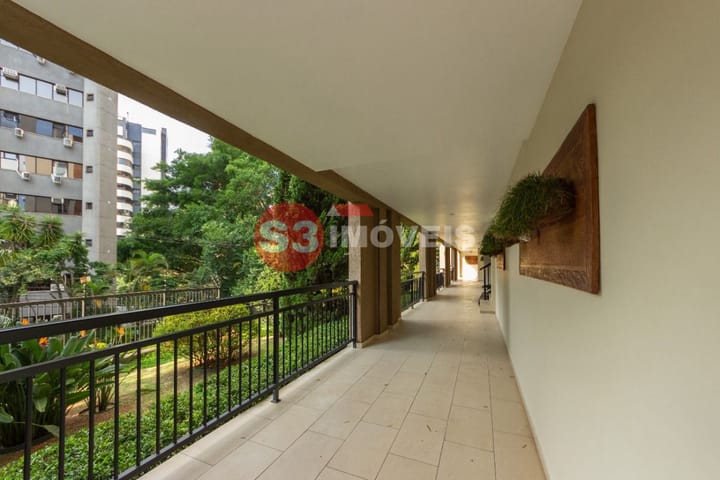 Apartamento à venda com 4 quartos, 136m² - Foto 30