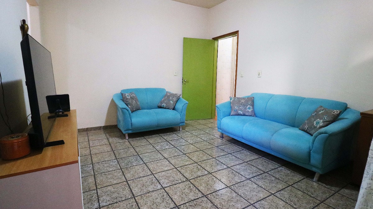 Casa à venda com 2 quartos, 100m² - Foto 5