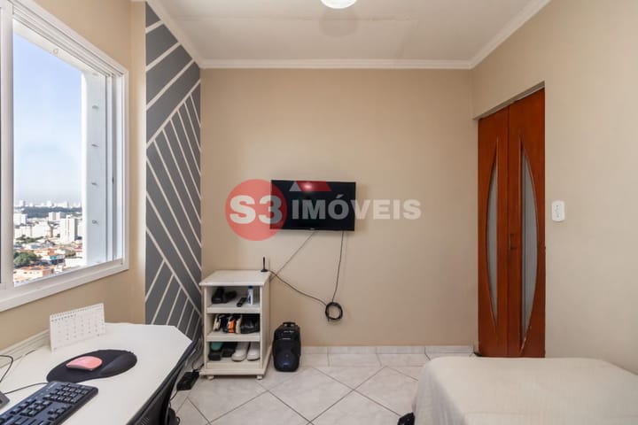 Apartamento à venda com 3 quartos, 76m² - Foto 18