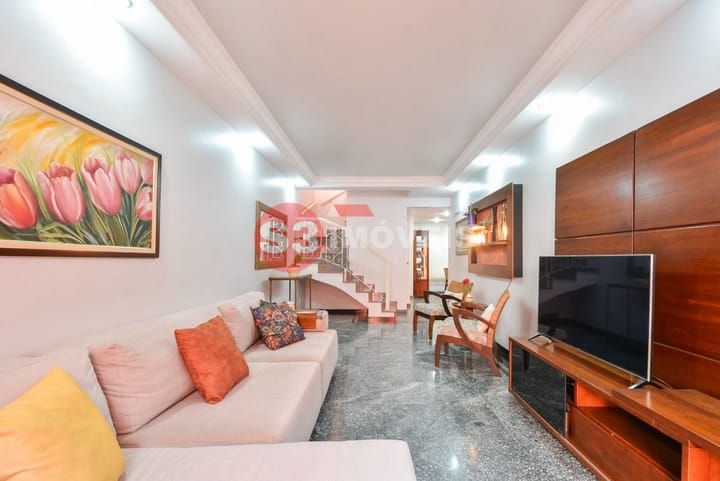 Casa à venda com 3 quartos, 213m² - Foto 5