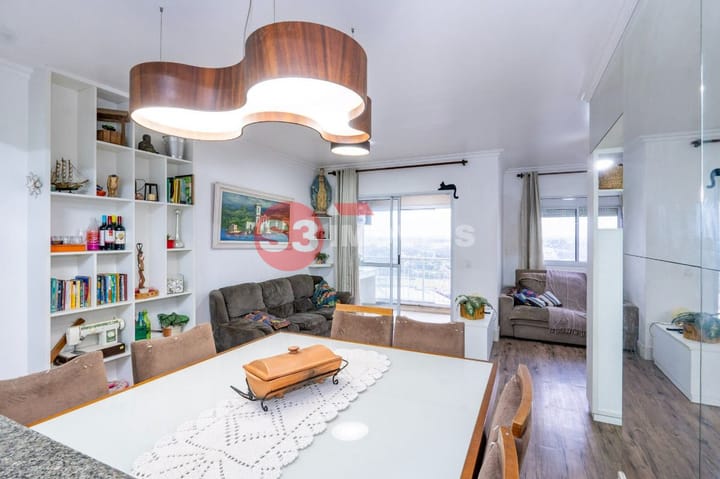 Apartamento à venda com 2 quartos, 77m² - Foto 1