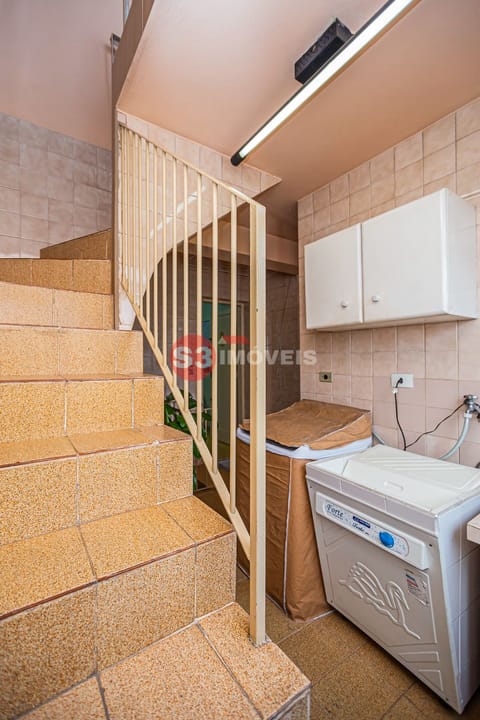 Casa à venda com 2 quartos, 160m² - Foto 9