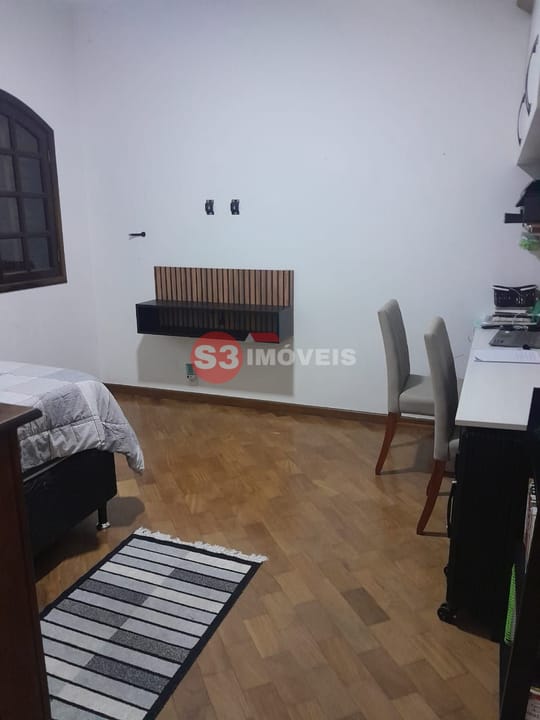 Casa à venda com 4 quartos, 166m² - Foto 17