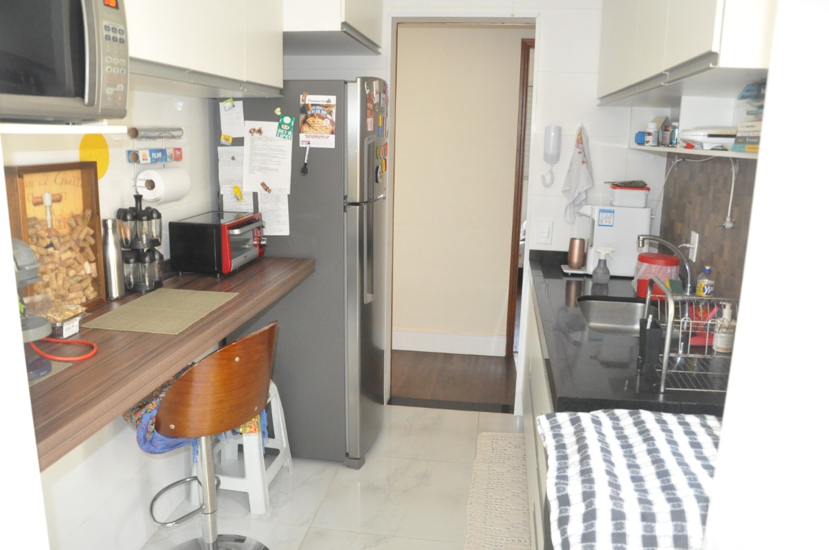 Apartamento à venda com 3 quartos, 83m² - Foto 15