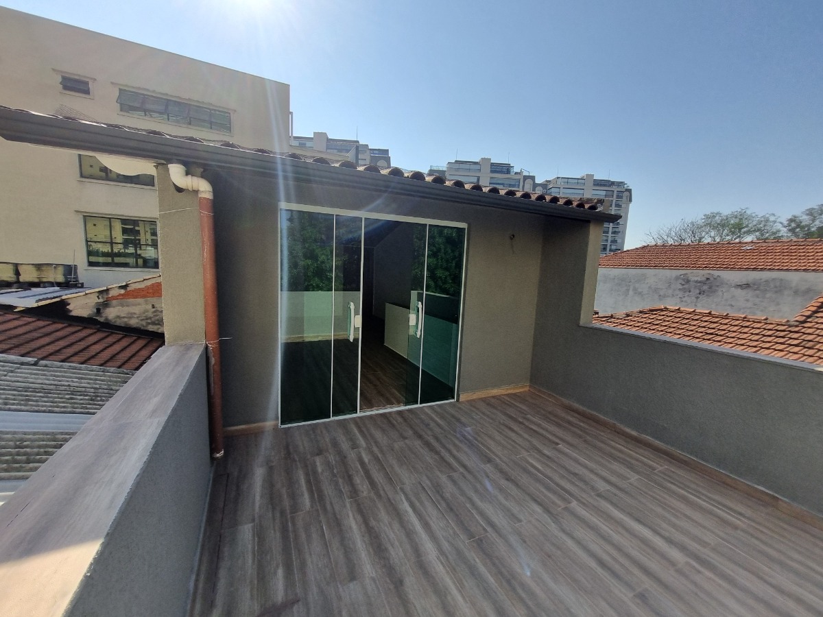 Casa à venda com 3 quartos, 206m² - Foto 24