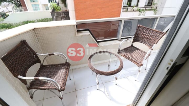 Apartamento à venda com 4 quartos, 182m² - Foto 20