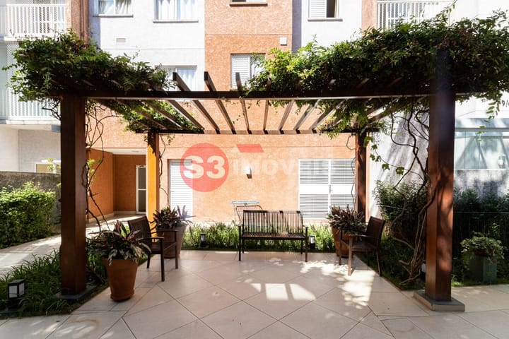 Apartamento à venda com 2 quartos, 61m² - Foto 35