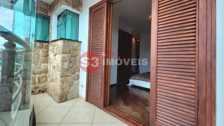 Casa à venda com 3 quartos, 294m² - Foto 52