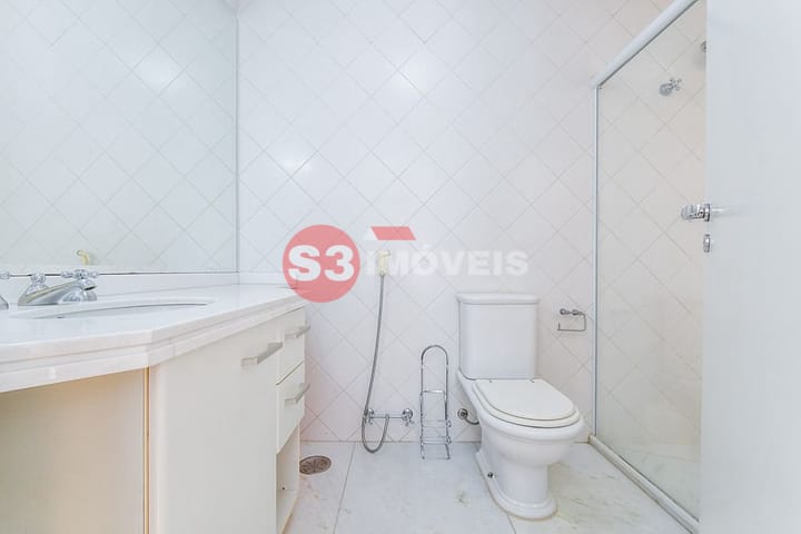 Apartamento à venda com 3 quartos, 247m² - Foto 29