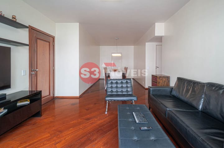 Apartamento à venda com 3 quartos, 127m² - Foto 9