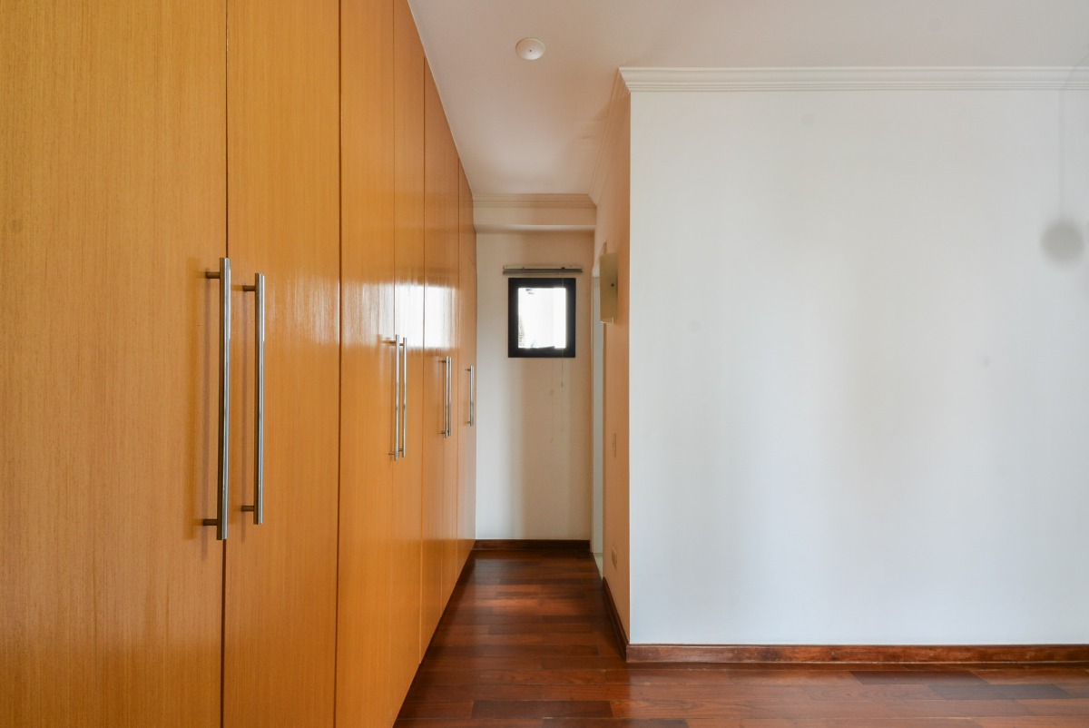 Apartamento à venda com 3 quartos, 138m² - Foto 15