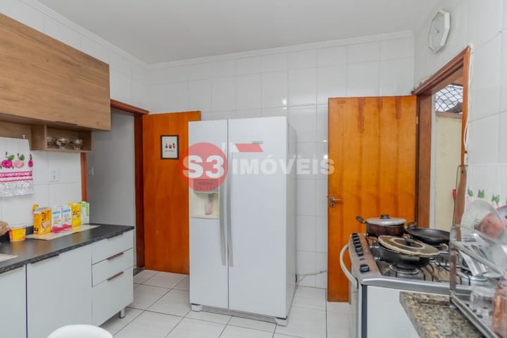 Casa à venda com 3 quartos, 117m² - Foto 15