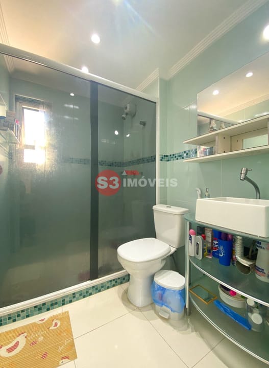 Apartamento à venda com 2 quartos, 61m² - Foto 15