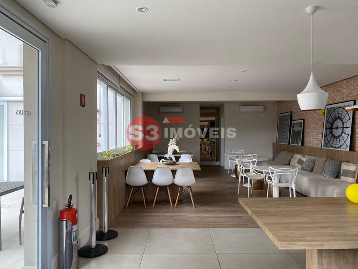 Apartamento à venda com 2 quartos, 70m² - Foto 10