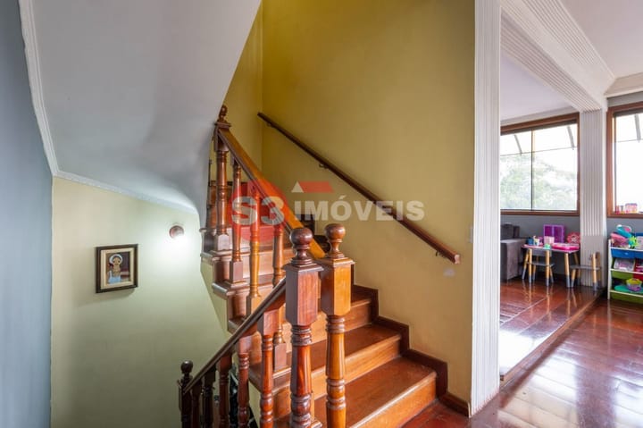 Casa à venda com 5 quartos, 270m² - Foto 34