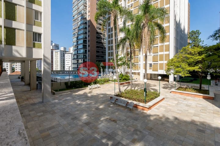 Apartamento à venda com 3 quartos, 137m² - Foto 10